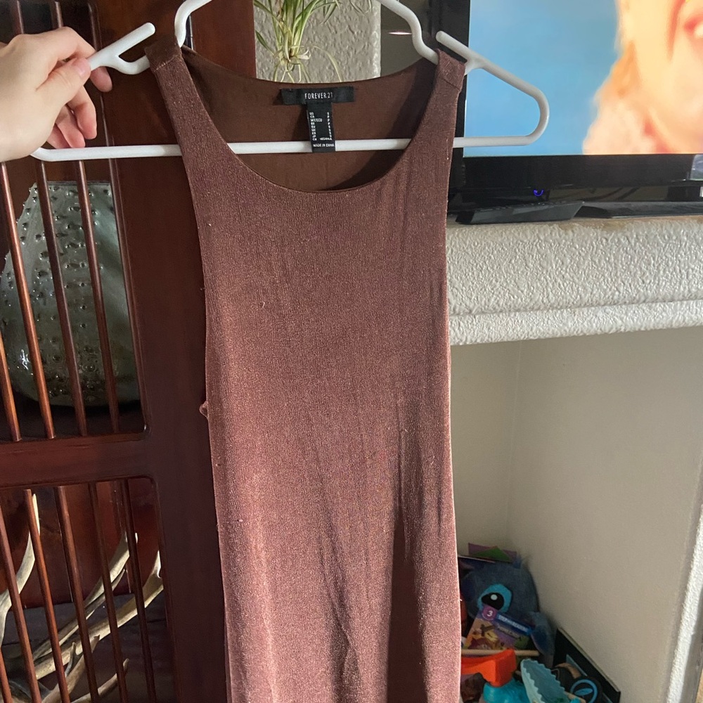 BROWN DRESS - Picture 2 of 3